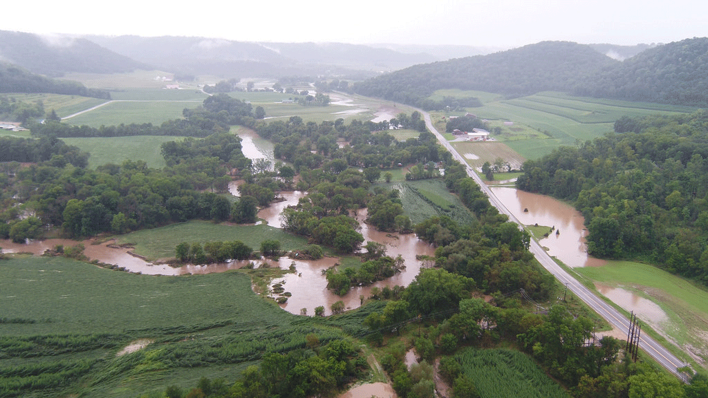 Floods Hit Wisconsin | OnFocus